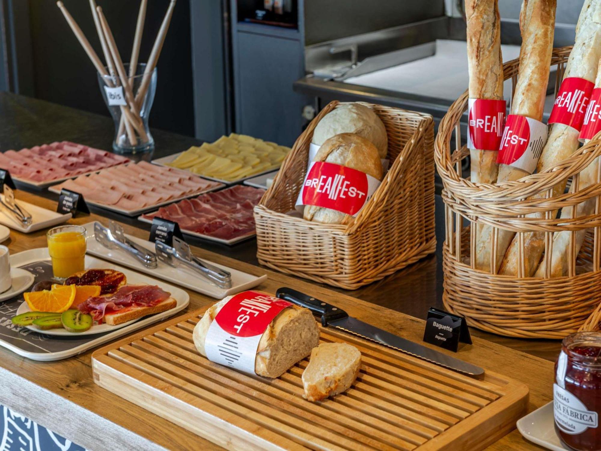 Ibis Bilbao Barakaldo Hotel Kültér fotó