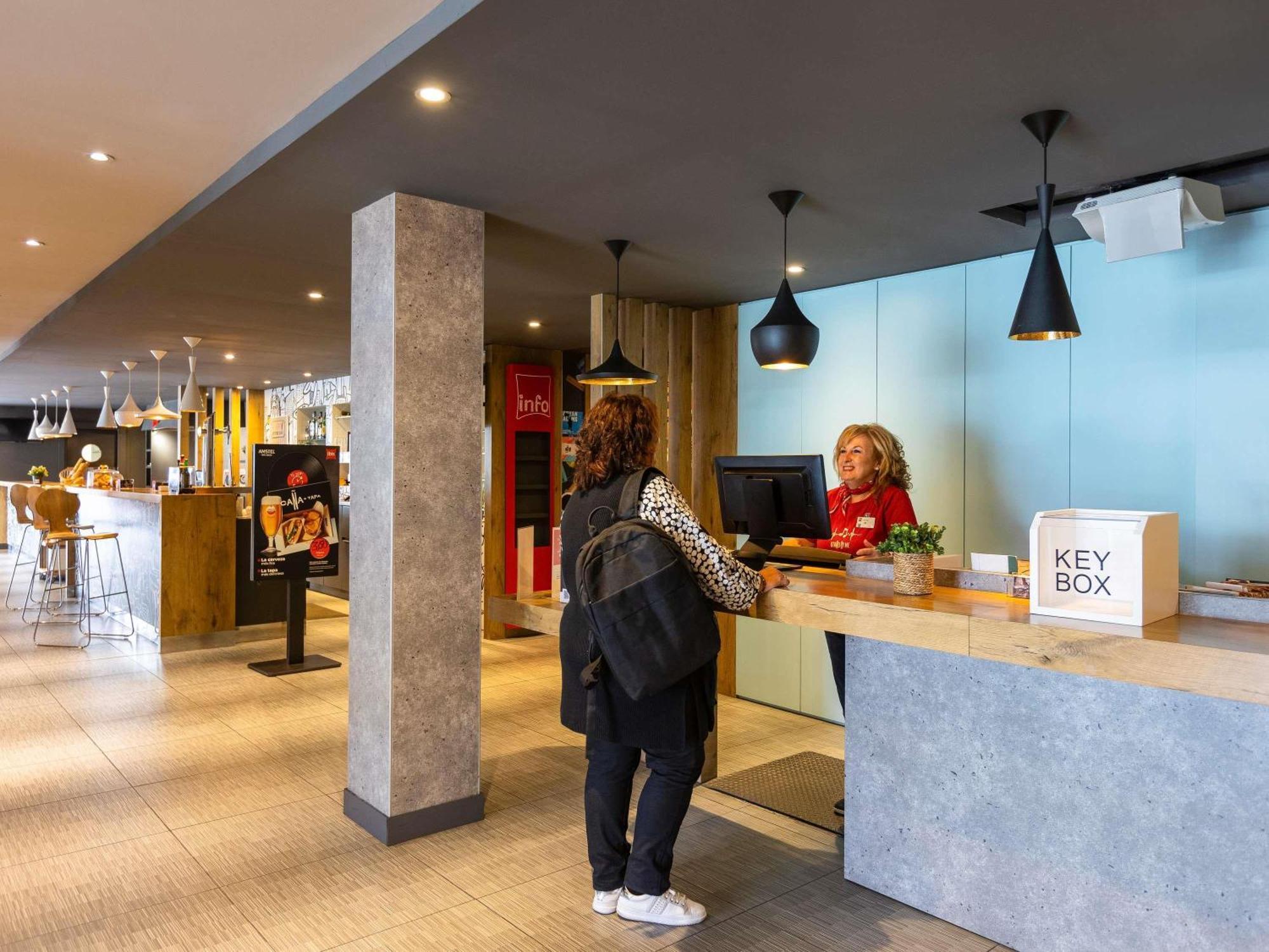 Ibis Bilbao Barakaldo Hotel Kültér fotó